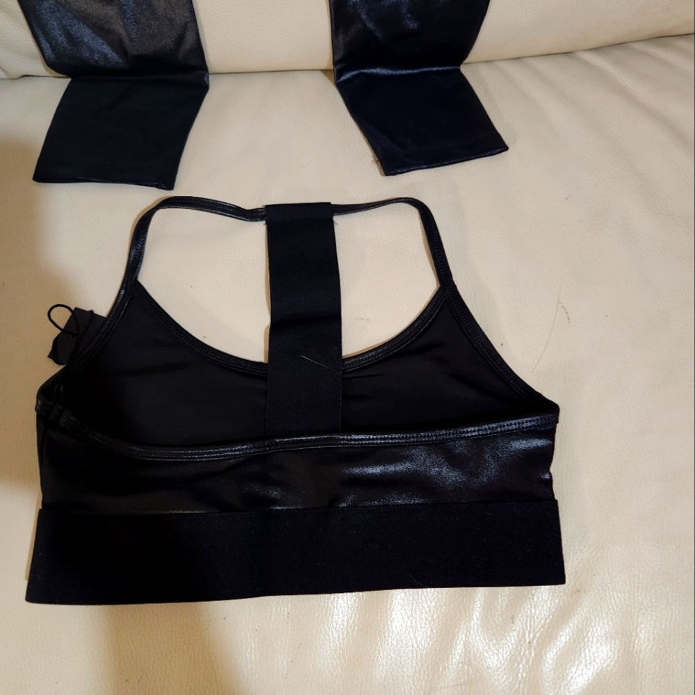 Noli shiny workout set